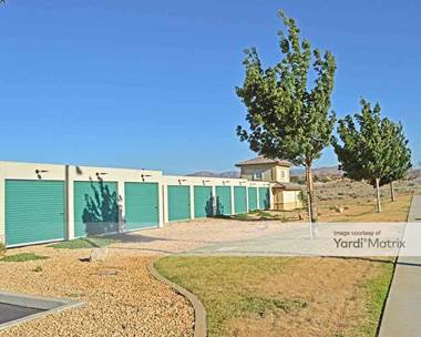 Storage Units for Rent available at 37352 Sierra Hwy, Palmdale, CA 93550