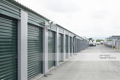 Photo 2 of Extra Space Storage - 1722 West Avenue J8, Lancaster, CA