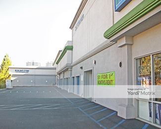 Photo 4 of StorQuest Self Storage - 6030 Canoga Avenue, Woodland Hills, CA