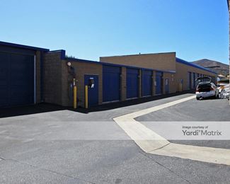 Photo 4 of Ventura Avenue Self Storage - 2261 North Ventura Avenue, Ventura, CA