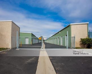 Photo 2 of Extra Space Storage - 262 Montgomery Avenue, Oxnard, CA