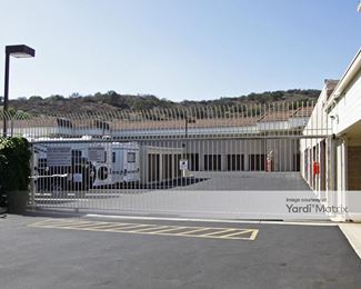 Photo 2 of SoCal Self Storage - 2550 Willow Lane, Thousand Oaks, CA