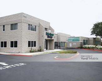 Photo 4 of Extra Space Storage - 3101 Grande Vista Drive, Newbury Park, CA