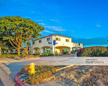 Storage Units for Rent available at 450 Camarillo Center Drive, Camarillo, CA 93010