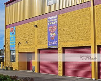 Photo 4 of Everett Storage Depot - 2727 Maple Street, Everett, WA