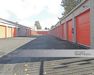 Photo 5 of Public Storage - 8 16th Street NW, Auburn, WA