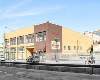 Photo 2 of Express Storage - 3007 Rucker Avenue, Everett, WA