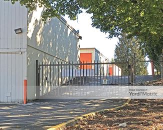 Photo 3 of Public Storage - 12425 NE 124th Street, Kirkland, WA