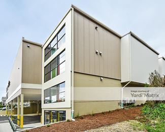 Photo 3 of Cubes Self Storage - 610 6th Avenue, Kirkland, WA
