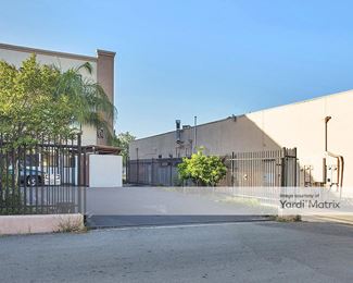 Photo 2 of Valley Rose Self Storage - 1566 East Valley Pkwy, Escondido, CA