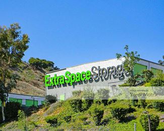 Photo 3 of Extra Space Storage - 1560 Frazee Road, San Diego, CA