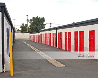 Photo 3 of Super Storage - 415 Olive Avenue, Vista, CA