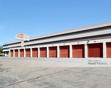 Storage Units for Rent available at 3951 Murphy Canyon Road, San Diego, CA 92123