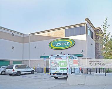 Storage Units for Rent available at 930 South 47th Street, San Diego, CA 92113