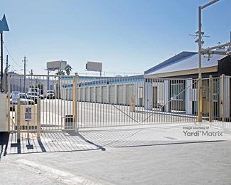 Photo 2 of RightSpace Storage - 3105 Westwood Drive, Las Vegas, NV