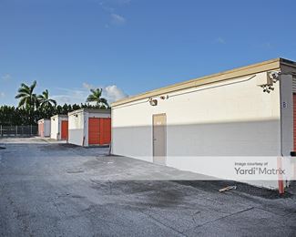 Photo 4 of Public Storage - 2445 NW 38th Street, Miami, FL