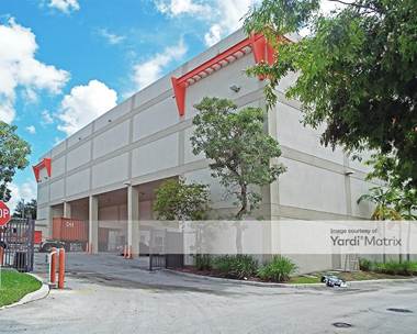 Storage Units for Rent available at 18400 NW 57th Avenue, Miami Gardens, FL 33015