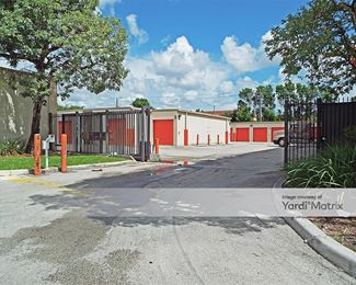 Photo 4 of Public Storage - 18400 NW 57th Avenue, Miami Gardens, FL
