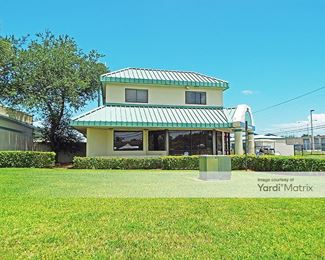 Photo 5 of Extra Space Storage - 20625 NE 16th Avenue, Miami, FL