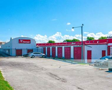 Storage Units for Rent available at 12200 SW 117th Avenue, Miami, FL 33186