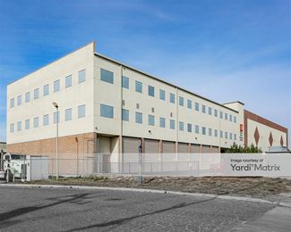 Photo 4 of 360 Storage Center - 6649 Central Avenue, Newark, CA