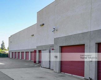 Photo 2 of Lincoln Avenue Self Storage - 910 Lincoln Avenue, San Jose, CA