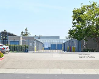Photo 2 of Peninsula Storage Center - 999 Independence Avenue, Mountain View, CA