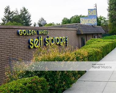 Storage Units for Rent available at 1400 Oakland Road, San Jose, CA 95112