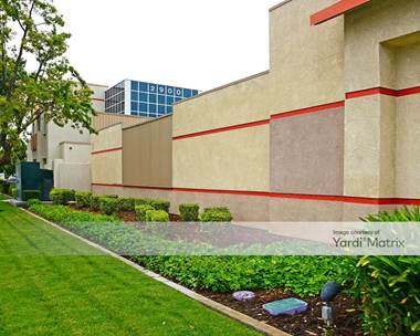 Storage Units for Rent available at 2900 Monterey Road, San Jose, CA 95111