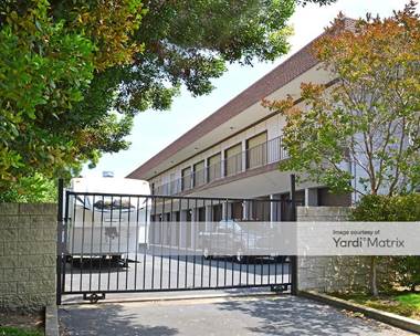 Storage Units for Rent available at 2425 Embarcadero Way, Palo Alto, CA 94303