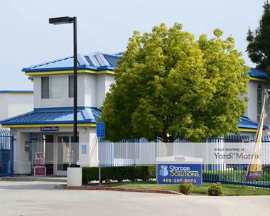 Storage Units for Rent available at 1855 Las Plumas Avenue, San Jose, CA 95133