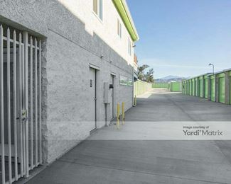 Photo 4 of Extra Space Storage - 6590 Box Springs Blvd, Riverside, CA