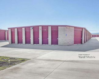 Photo 3 of SecurCare Self Storage - 28099 Greenspot Road, Highland, CA