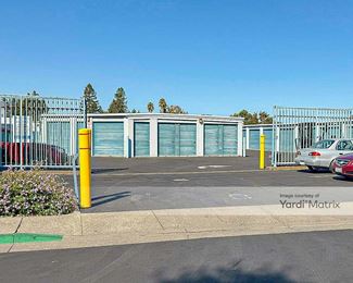 Photo 3 of US Storage Centers - 6905 Southpoint Avenue, Sebastopol, CA