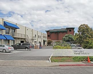 Photo 2 of Corte Madera Mini Storage - 5776-B Paradise Drive, Corte Madera, CA