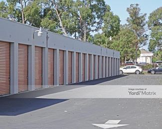 Photo 4 of Bair Island Mini Storage - 633 Bair Island Road, Redwood City, CA