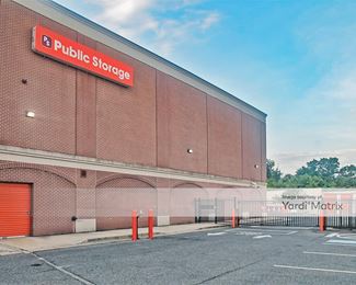 Photo 2 of Public Storage - 7975 Branch Avenue, Clinton, MD