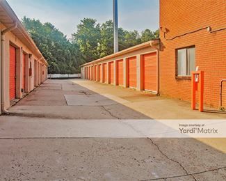 Photo 5 of Public Storage - 9200 Livingston Road, Fort Washington, MD