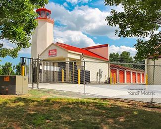 Photo 3 of Public Storage - 14215 Minnieville Road, Dale City, VA