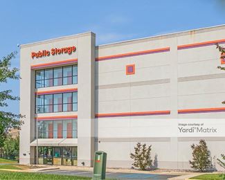 Photo 4 of Public Storage - 11199 Waples Mill Road, Fairfax, VA