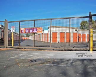 Photo 5 of Public Storage - 6850 South 238th Street, Kent, WA