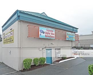 Photo 2 of 145th Aurora Storage - 14540 Aurora Avenue North, Shoreline, WA