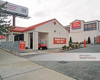 Photo 1 of Public Storage - 32615 Pacific Hwy South, Federal Way, WA