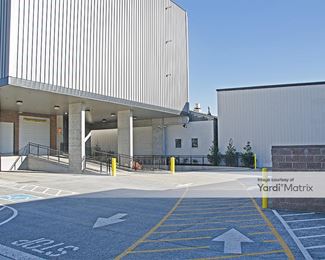 Photo 4 of CubeSmart Self Storage - 1515 NW Leary Way, Seattle, WA