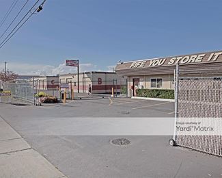 Photo 3 of Fife You Store It - 4509 20th Street East, Fife, WA
