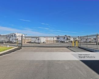 Photo 3 of Airport Self Storage - 2049 East Monte Vista Avenue, Vacaville, CA