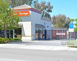 Photo 1 of Public Storage - 1040 Terra Bella Avenue, Mountain View, CA