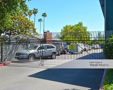 Storage Units for Rent available at 220 West Ahwanee Avenue, Sunnyvale, CA 94085