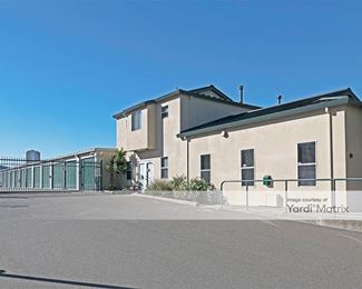 Photo 4 of Empire Mini Storage - 120 Sandholm Lane, Cloverdale, CA
