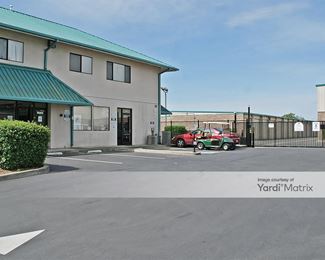 Photo 4 of Storage Master Self Storage - 3205 Dutton Avenue, Santa Rosa, CA